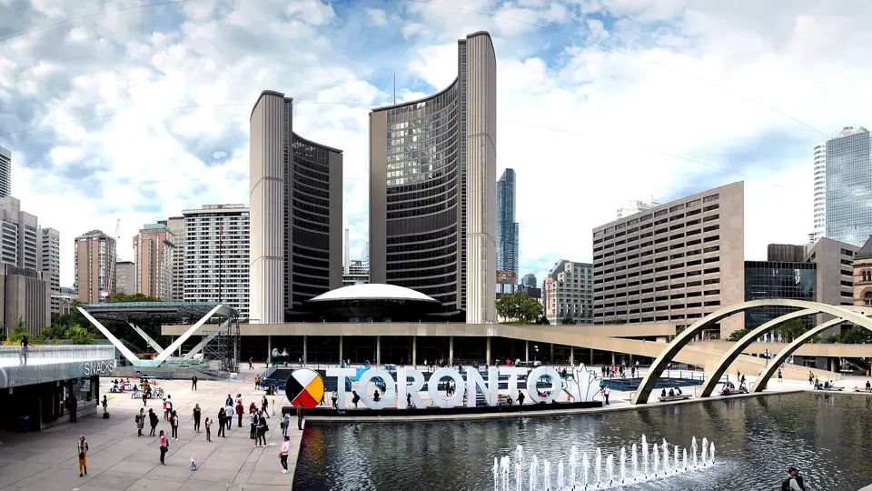 Toronto City Hall and the Toronto sign at Nathan Phillips Square